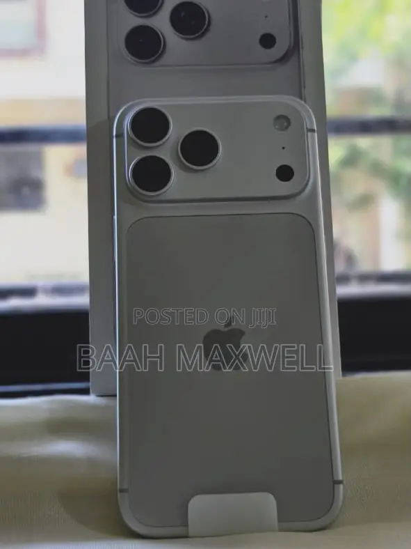 New Apple iPhone 17 Pro Max 256 GB White