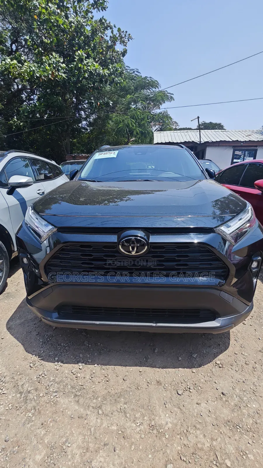 Toyota RAV4 XLE 2025 Black