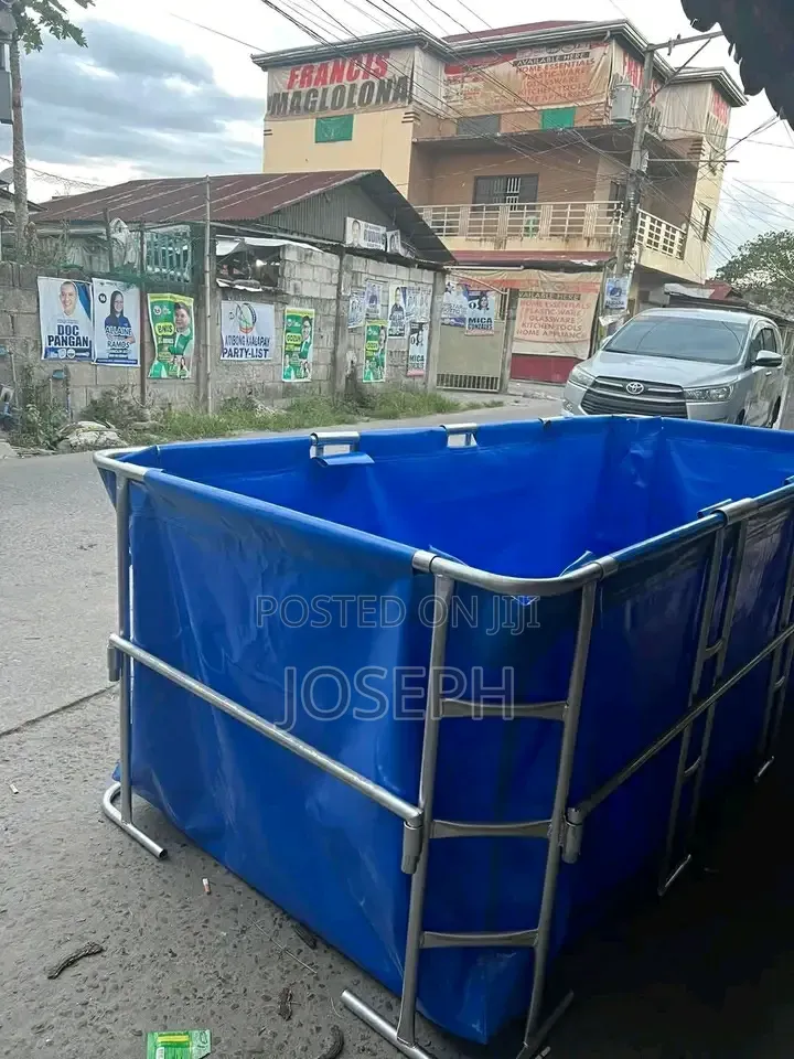 Mobile Swimming Pools Customized