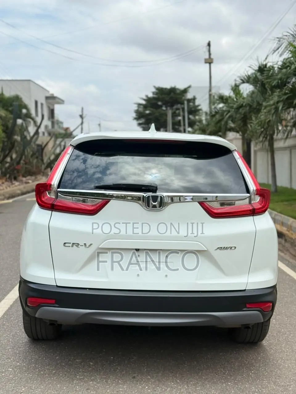 Honda CR-V Touring AWD 2018 White