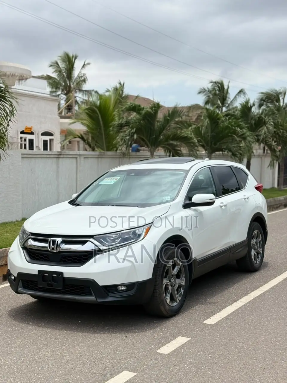 Honda CR-V Touring AWD 2018 White