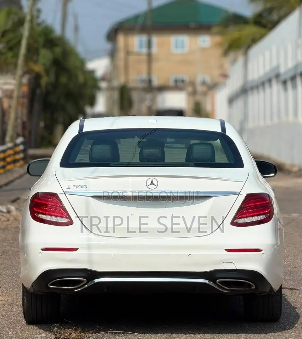 Mercedes-Benz E300 4Matic AWD Sedan (2.0L 4cyl 9A) 2017 White