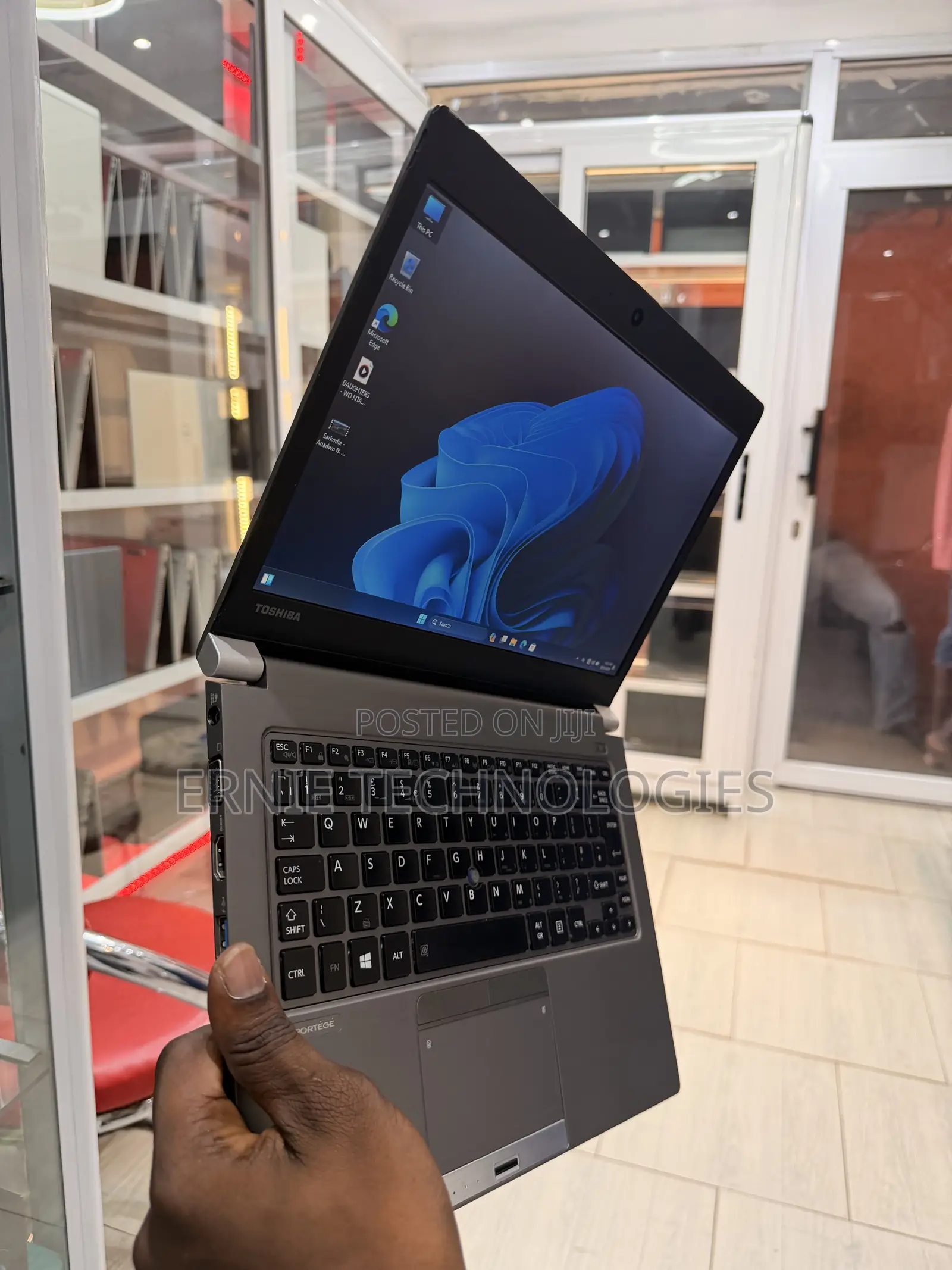 Laptop Toshiba Protege Z930 8GB Intel Core i7 SSD 256GB
