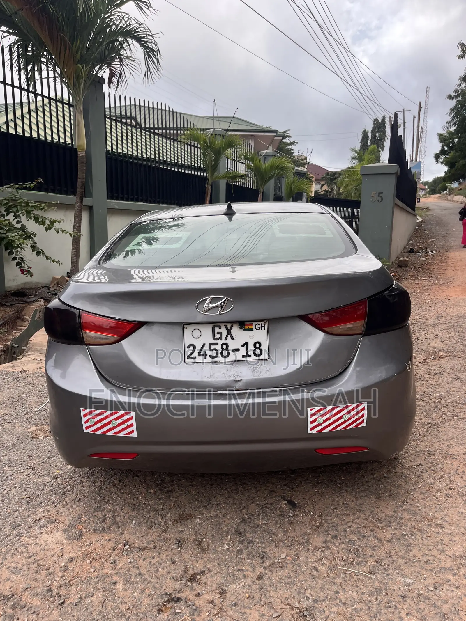 Hyundai Elantra GLS Sedan FWD (1.8L 4cyl 6M) 2013 Gray