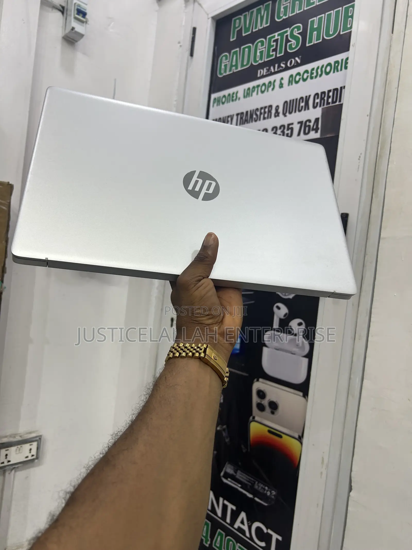 Laptop HP 17-3000 12GB Intel Core i5 SSD 512GB