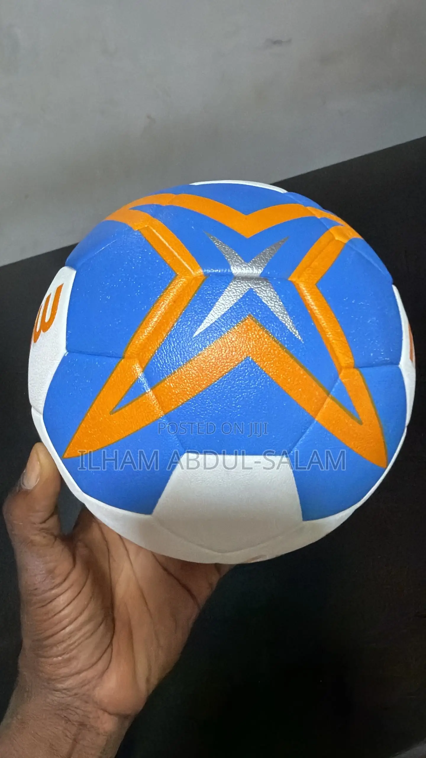 Molten Hand Ball