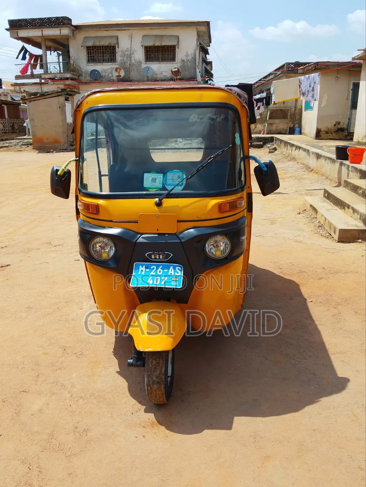 Bajaj RE 2026 Yellow