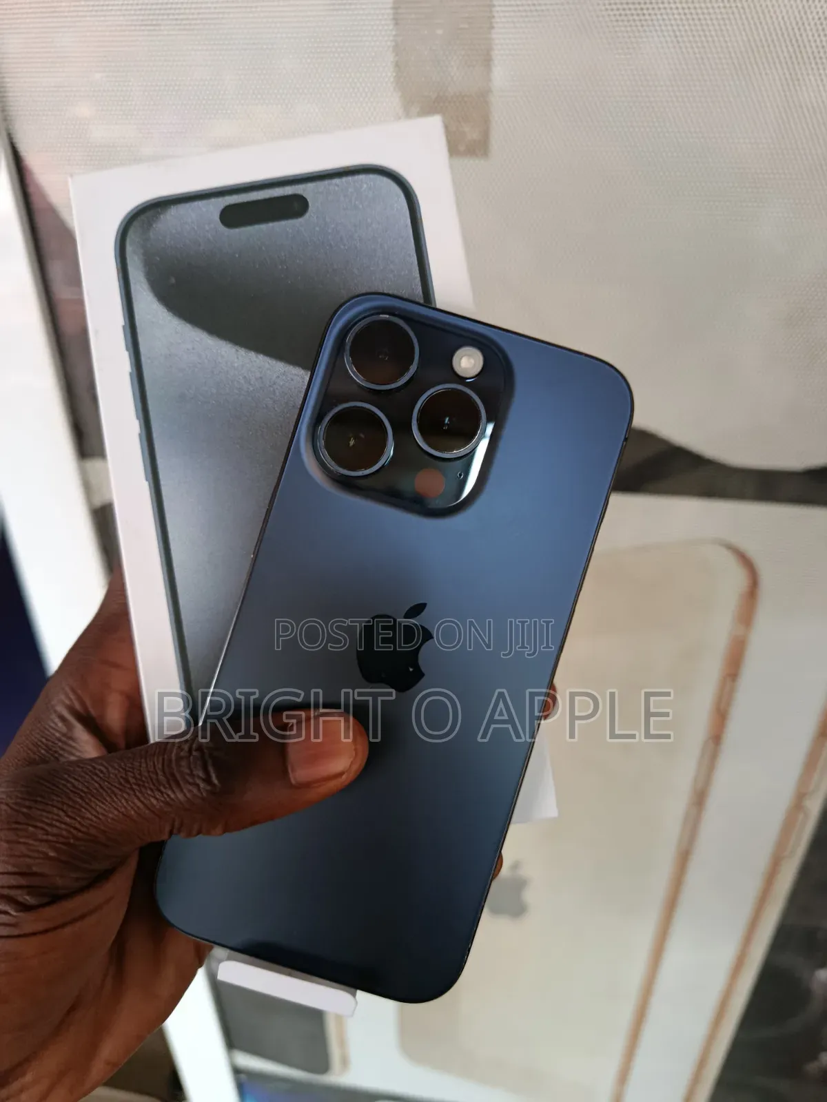 New Apple iPhone 15 Pro 128 GB Black