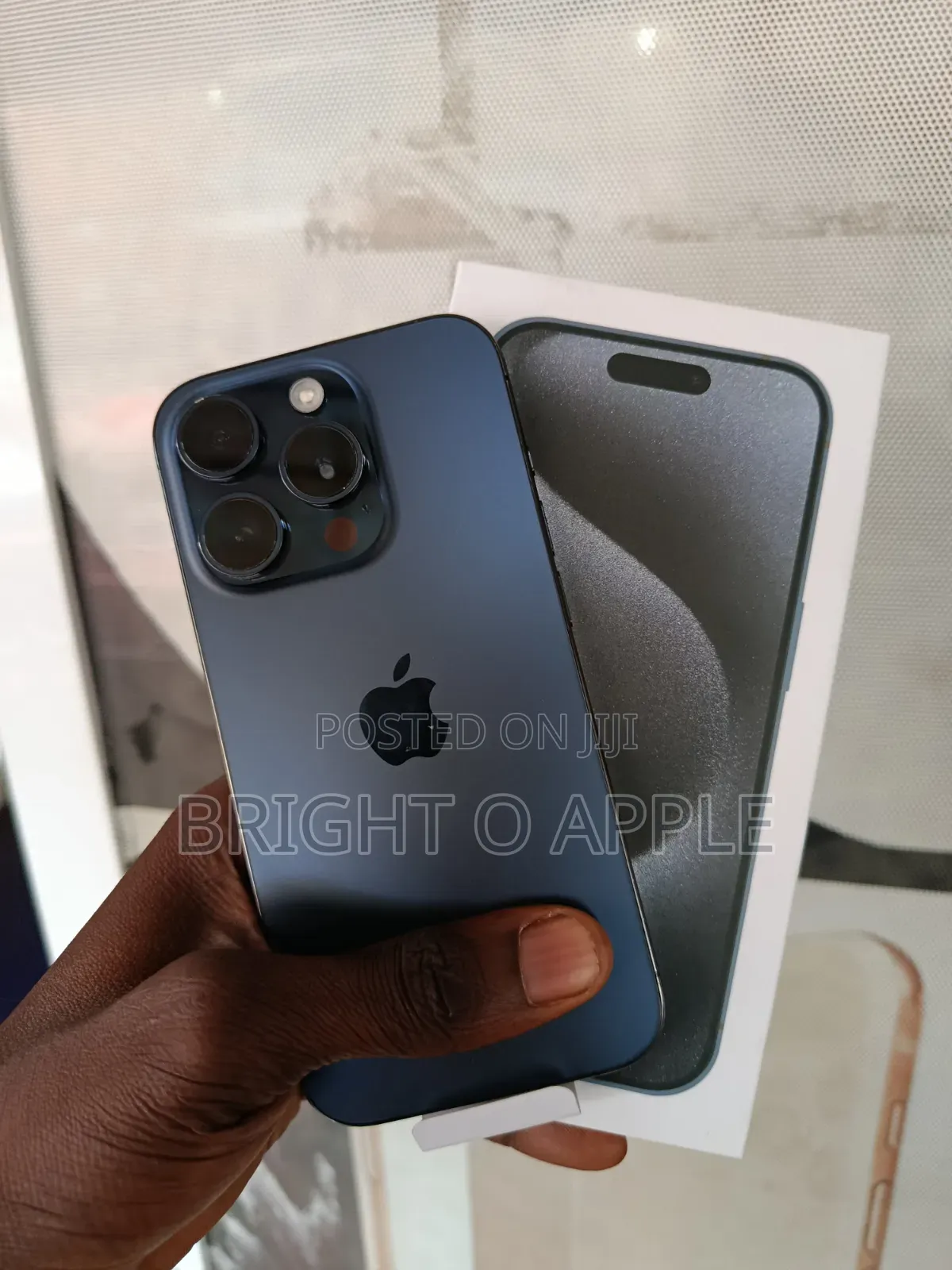 New Apple iPhone 15 Pro 128 GB Black