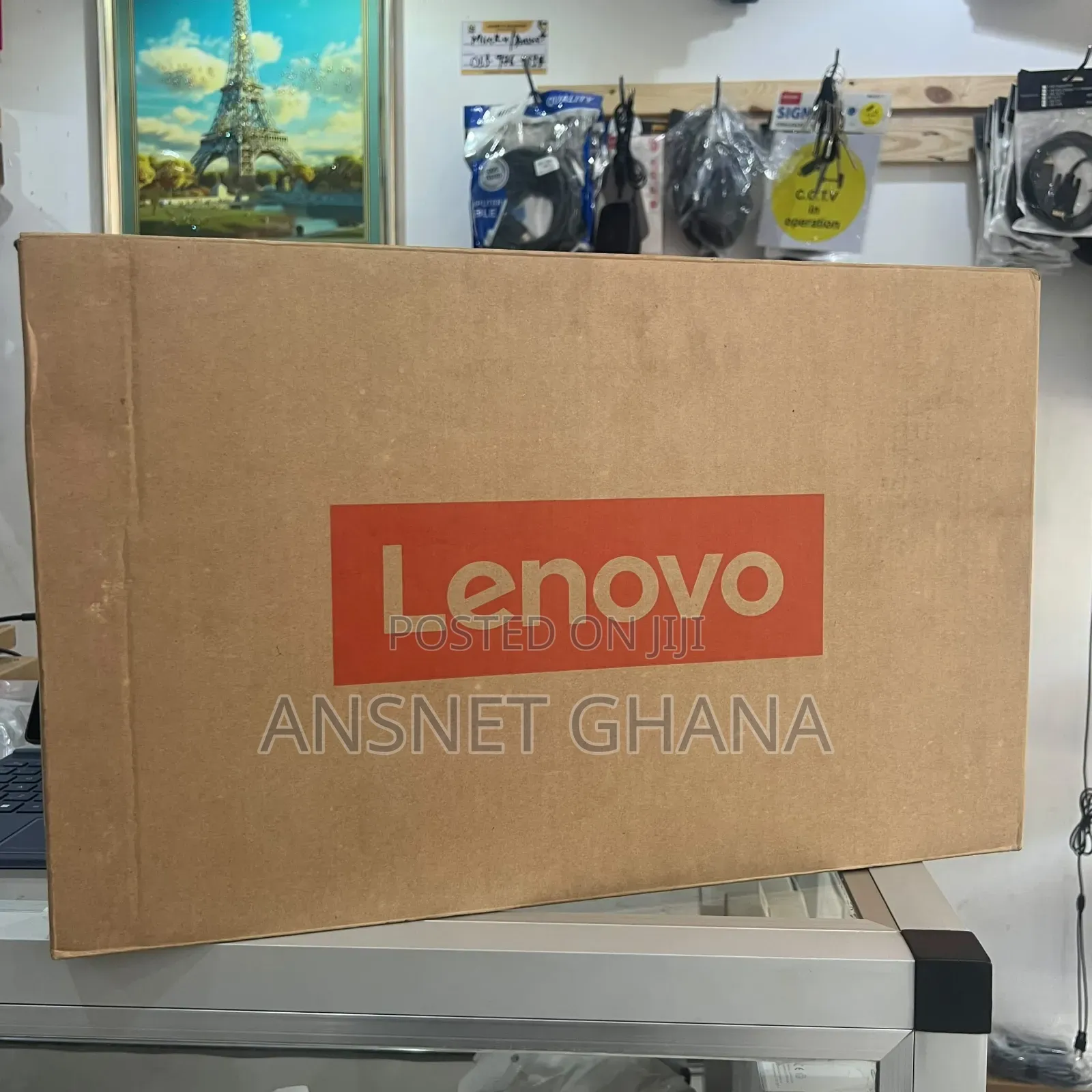 New Laptop Lenovo V15 8GB Intel Core i3 SSD 256GB