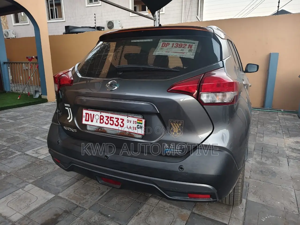 Nissan Kicks 2017 Gray