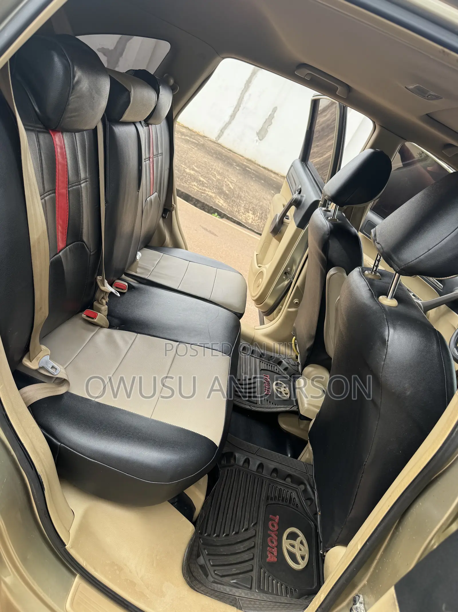 Honda CR-V 2010 Gold