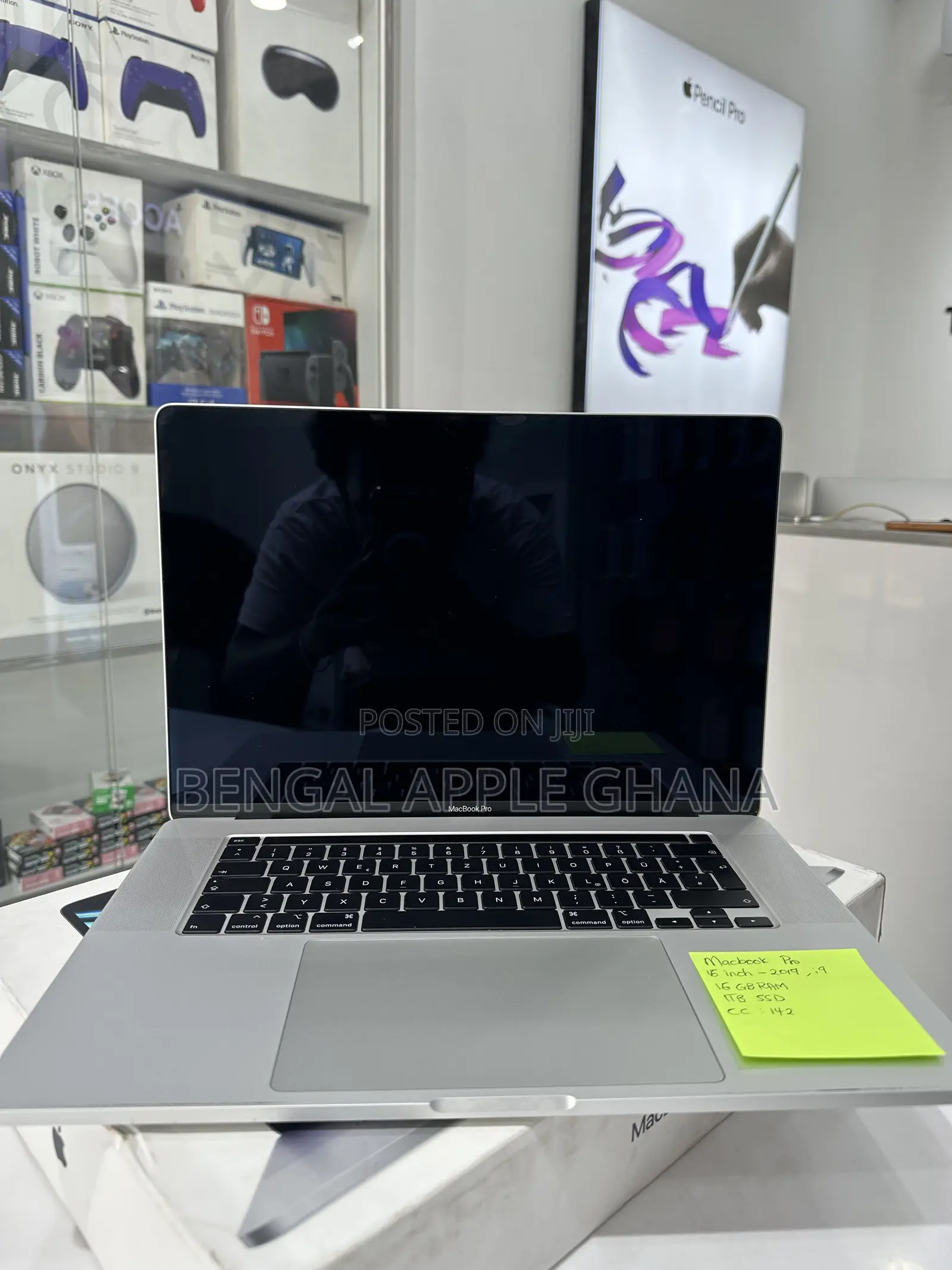 Laptop Apple MacBook Pro 2019 16GB Intel Core i9 SSD 1T