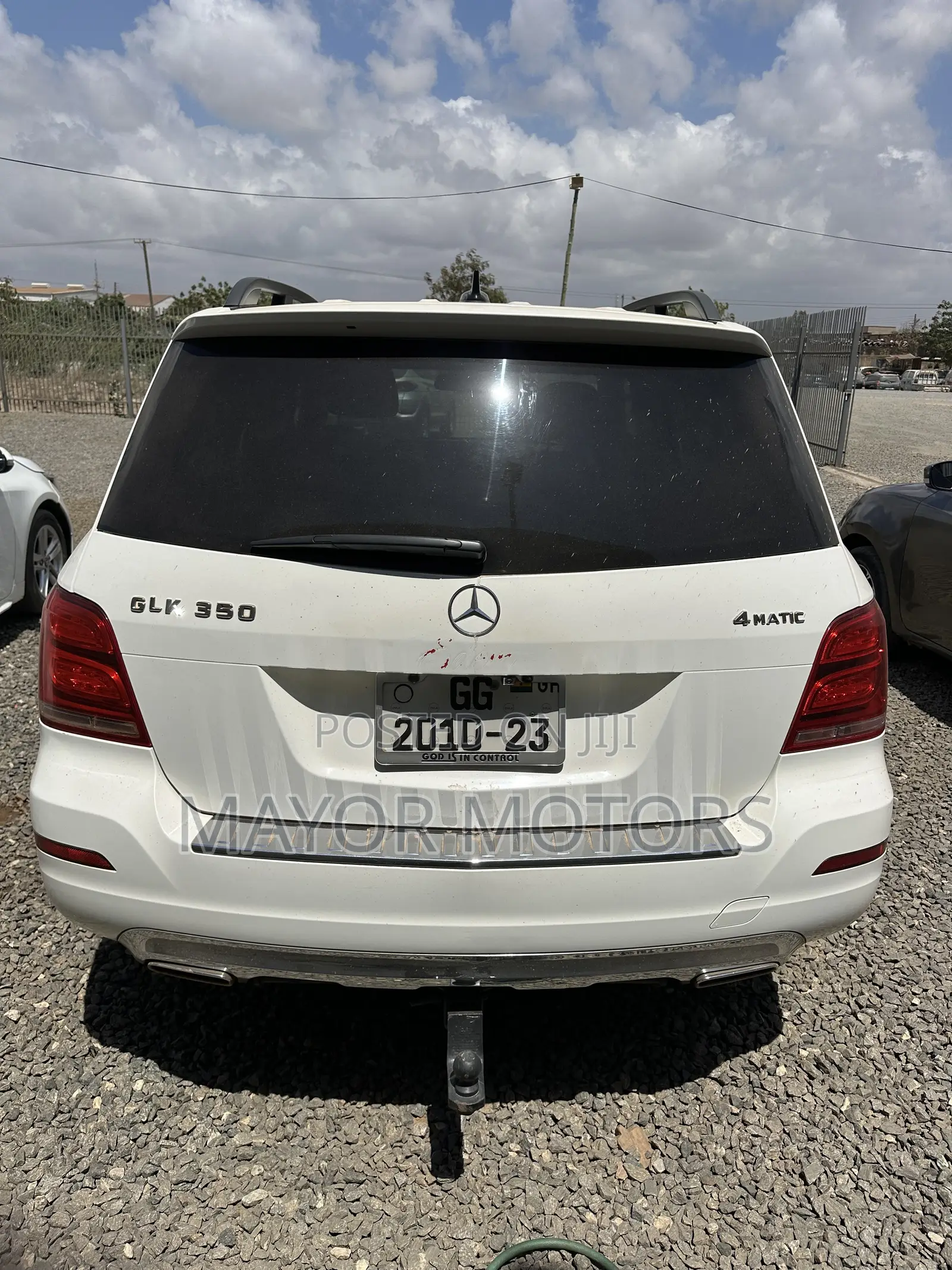 Mercedes-Benz GLK-Class Base GLK 350 4dr AWD 4MATIC (3.5L 6cyl 7A) 2015