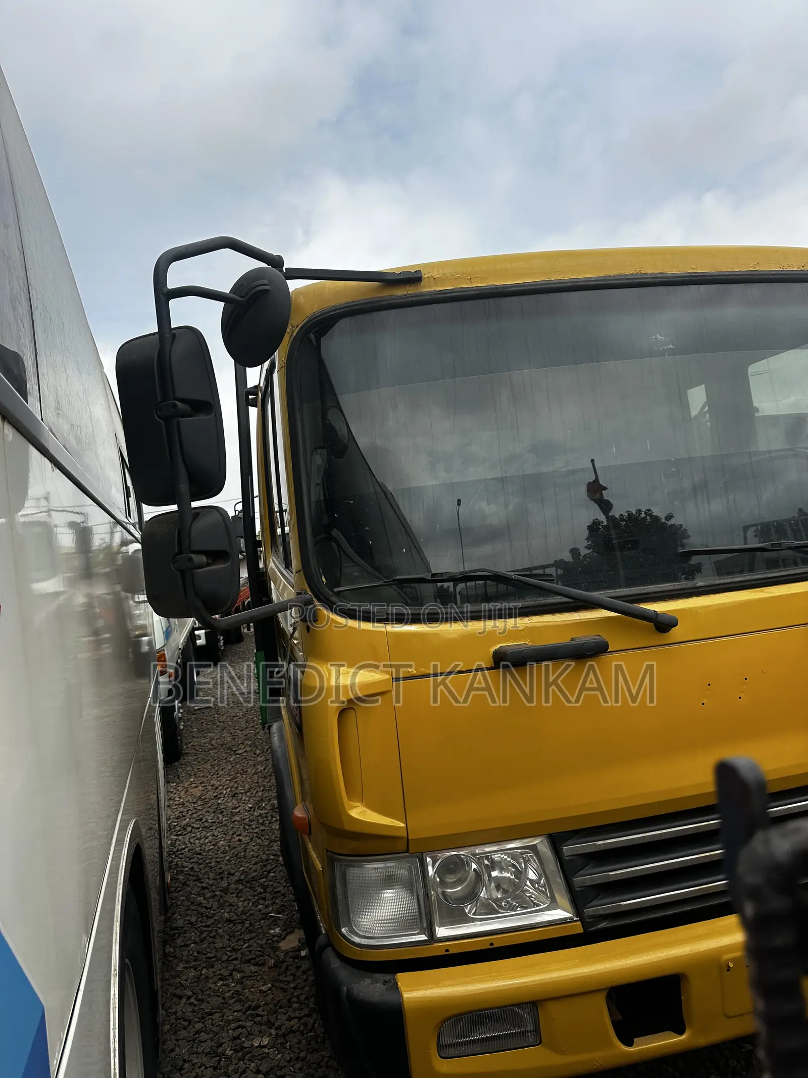 2004 Hyundai Gold Air to Air