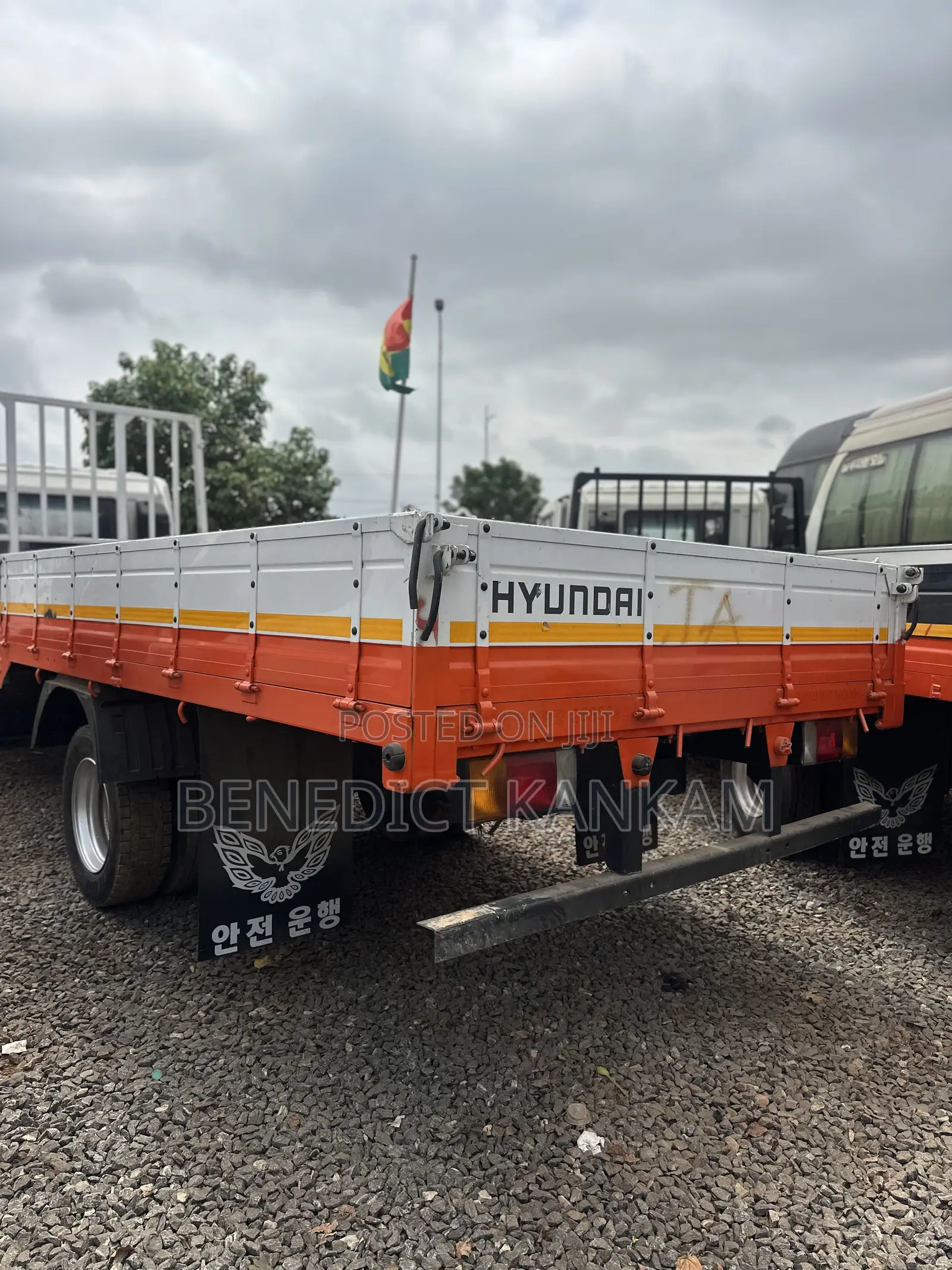 2004 Hyundai Gold Super