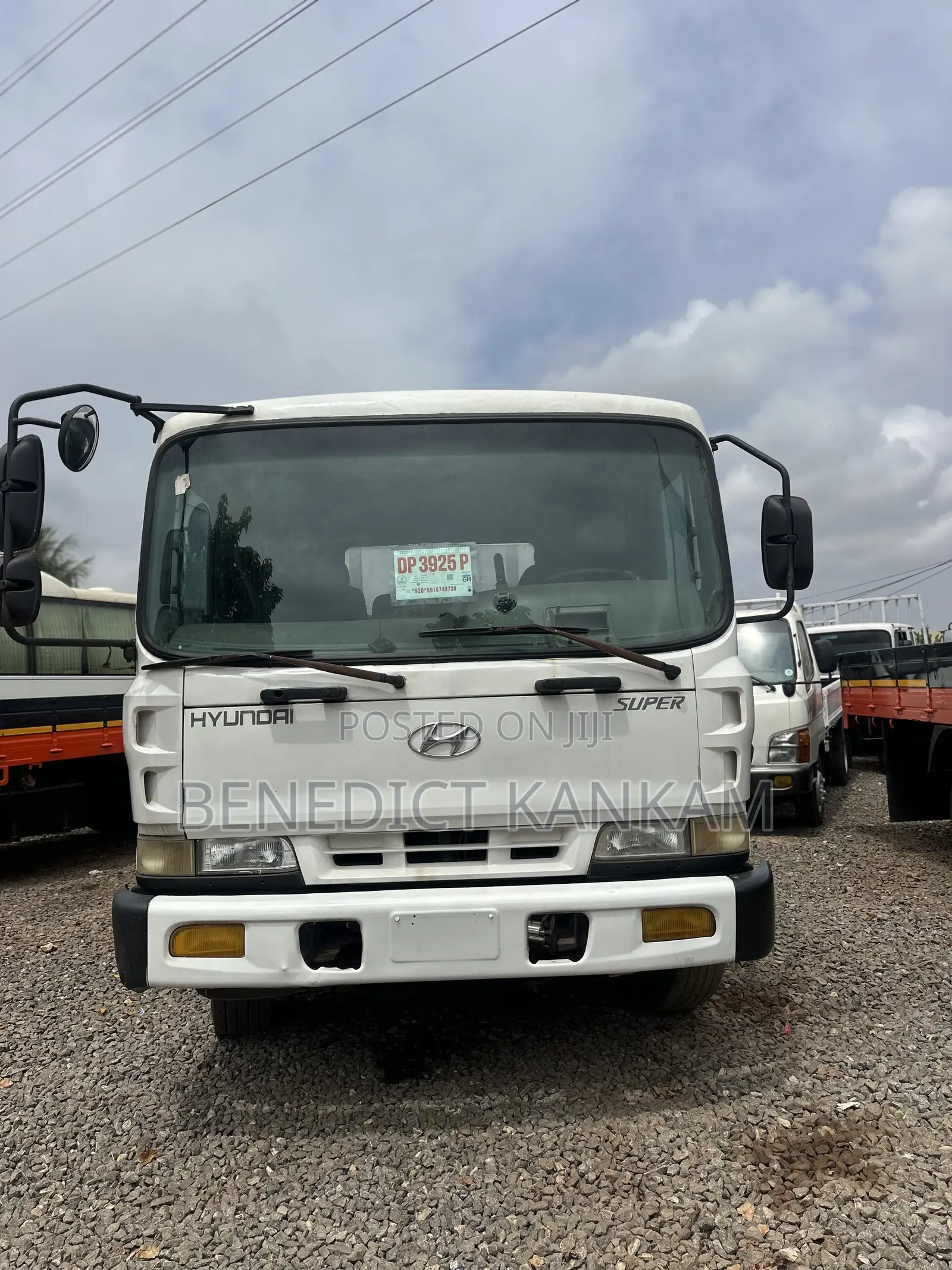 2004 Hyundai Gold Super