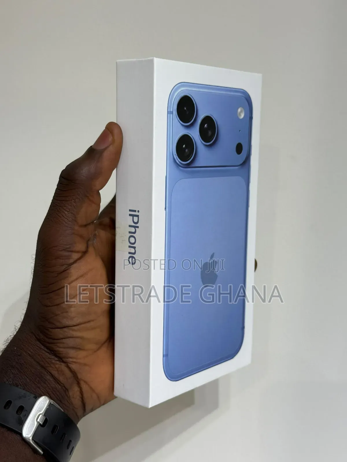 New Apple iPhone 18 Pro Max 256 GB Blue