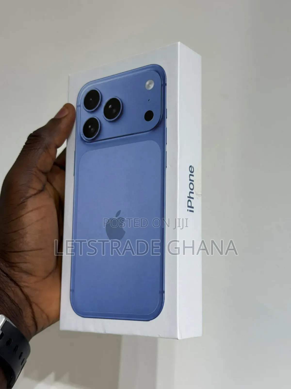 New Apple iPhone 18 Pro Max 256 GB Blue