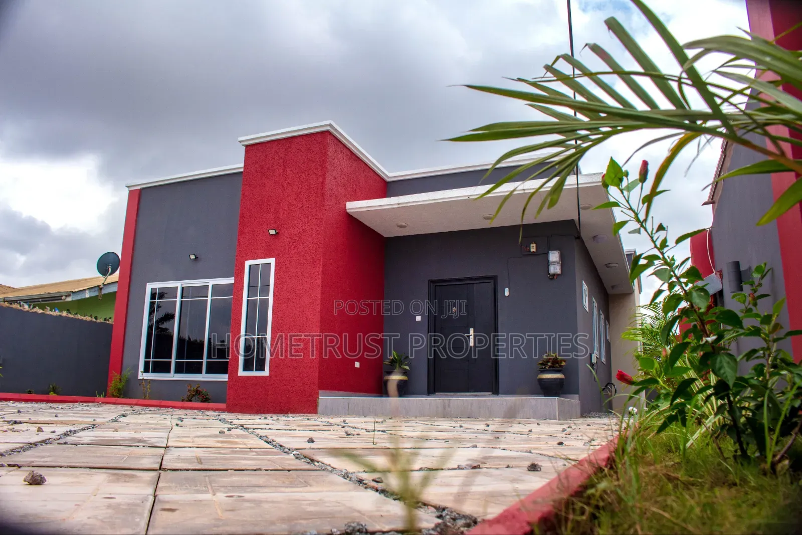 3bdrm House in Amasaman Sapeiman for sale