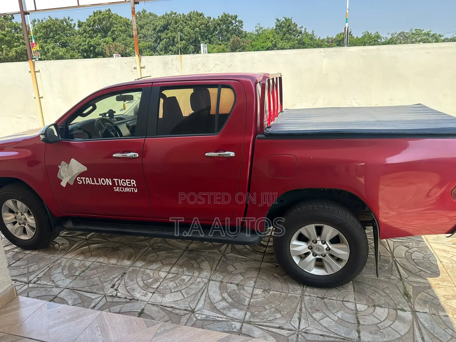 Toyota Hilux 2.5 Diesel 2020 Red