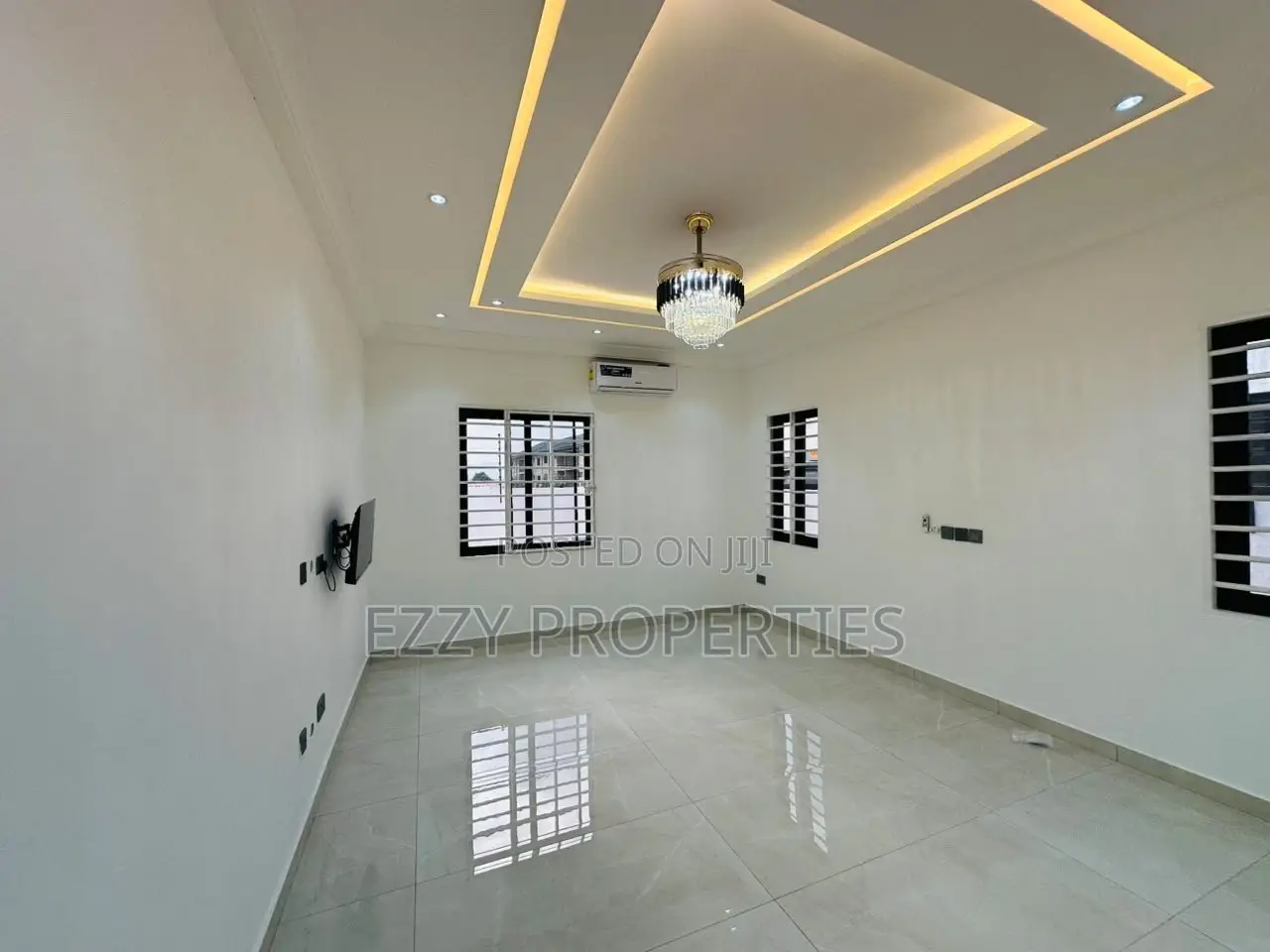 3bdrm House in Oyarifa for sale