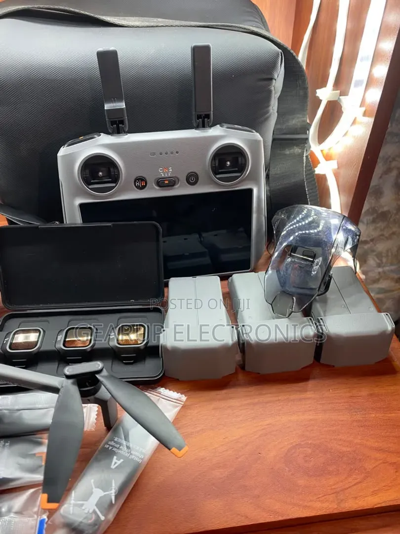 DJI Air 3s Fly More Combo With Screen Controller