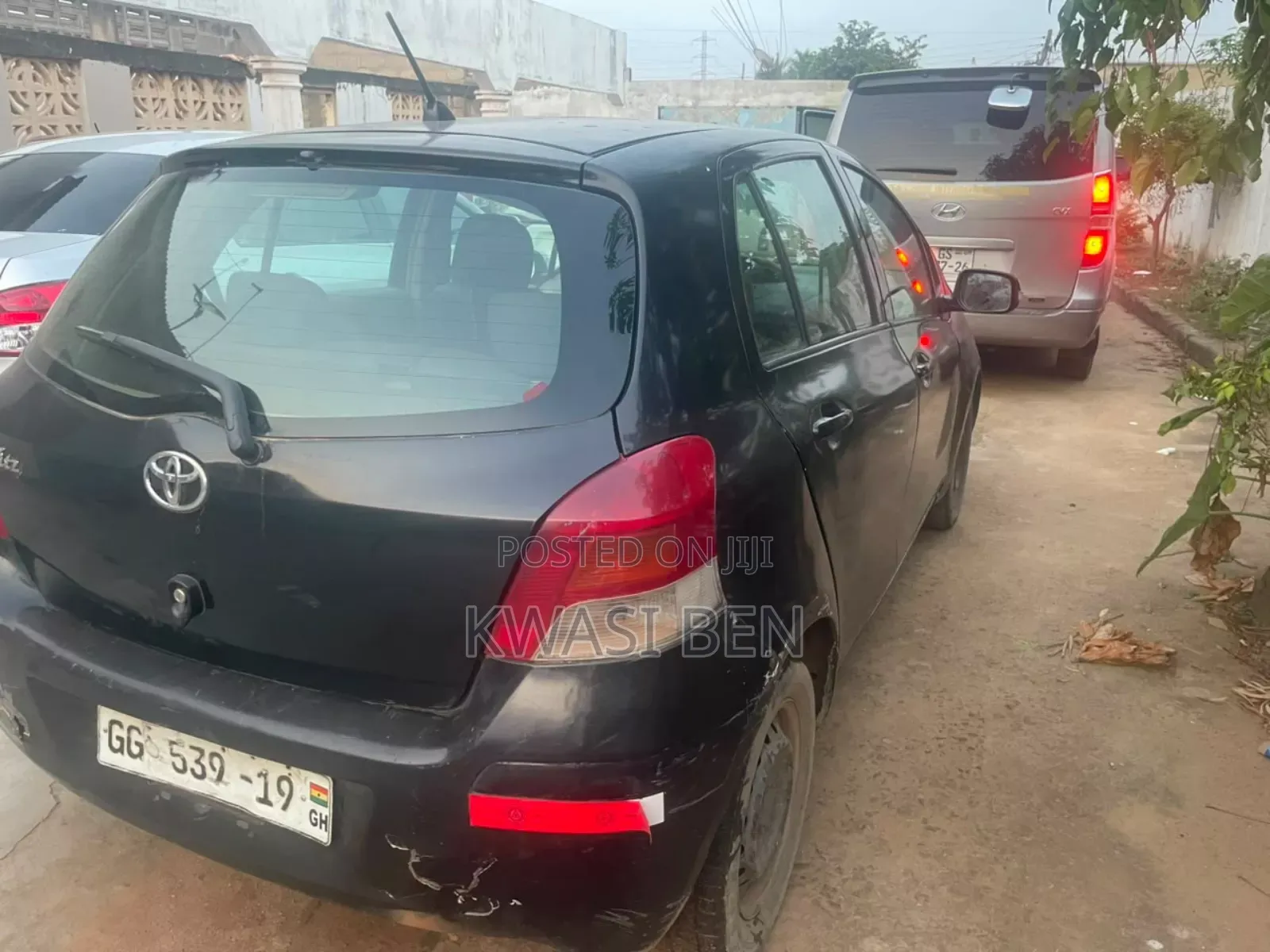 Toyota Yaris 2010 Black