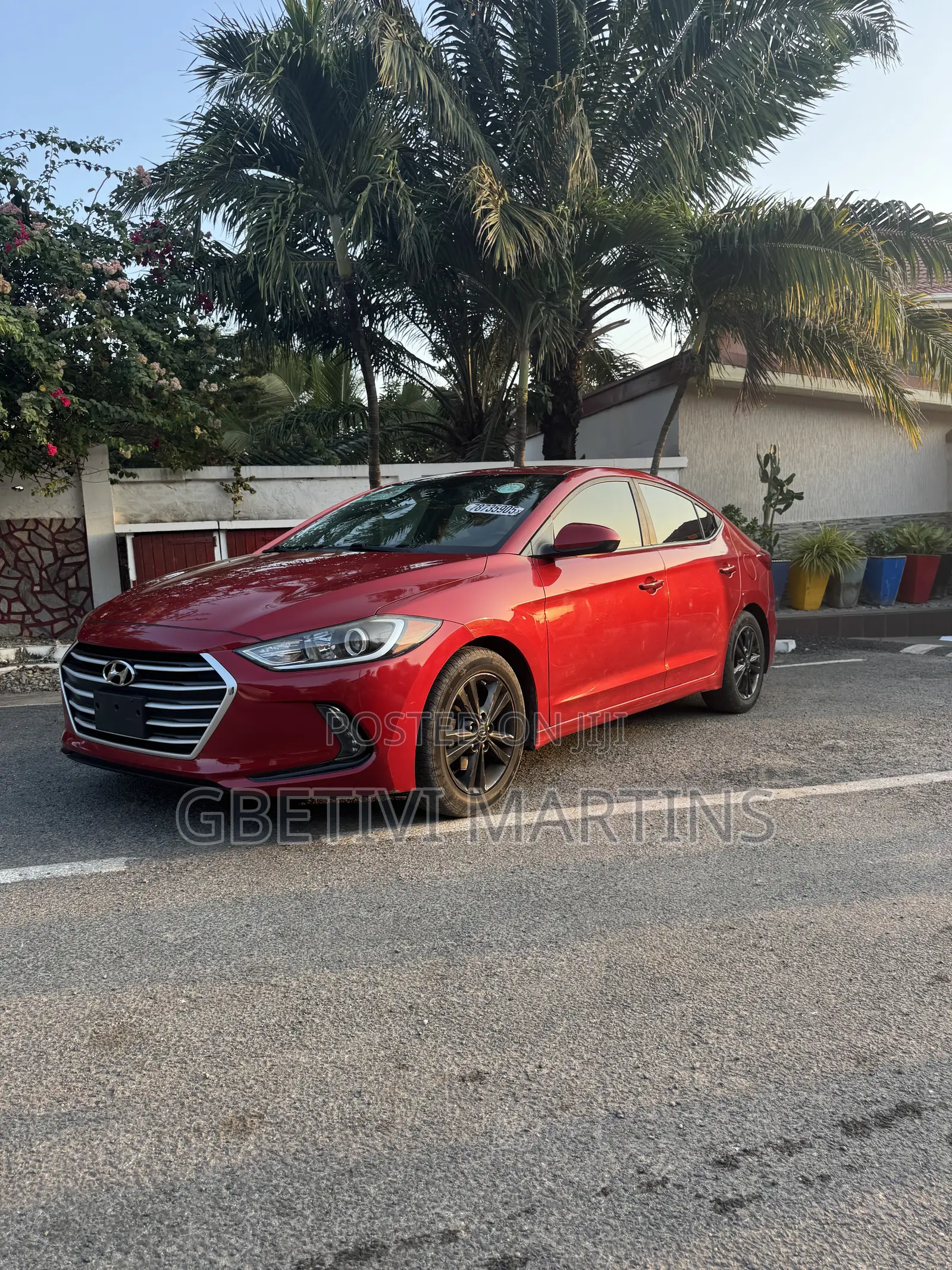 Hyundai Elantra 2018 Red