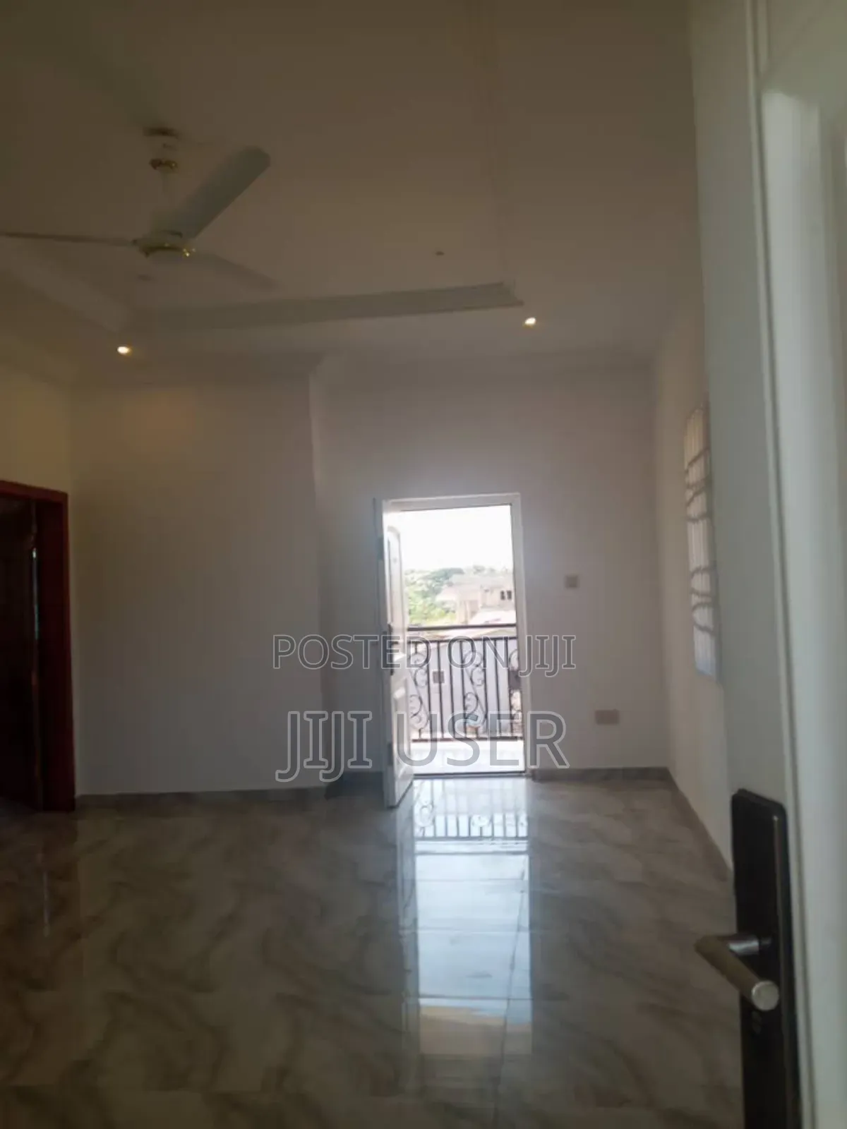 2bdrm House in ..., Ablekuma for sale