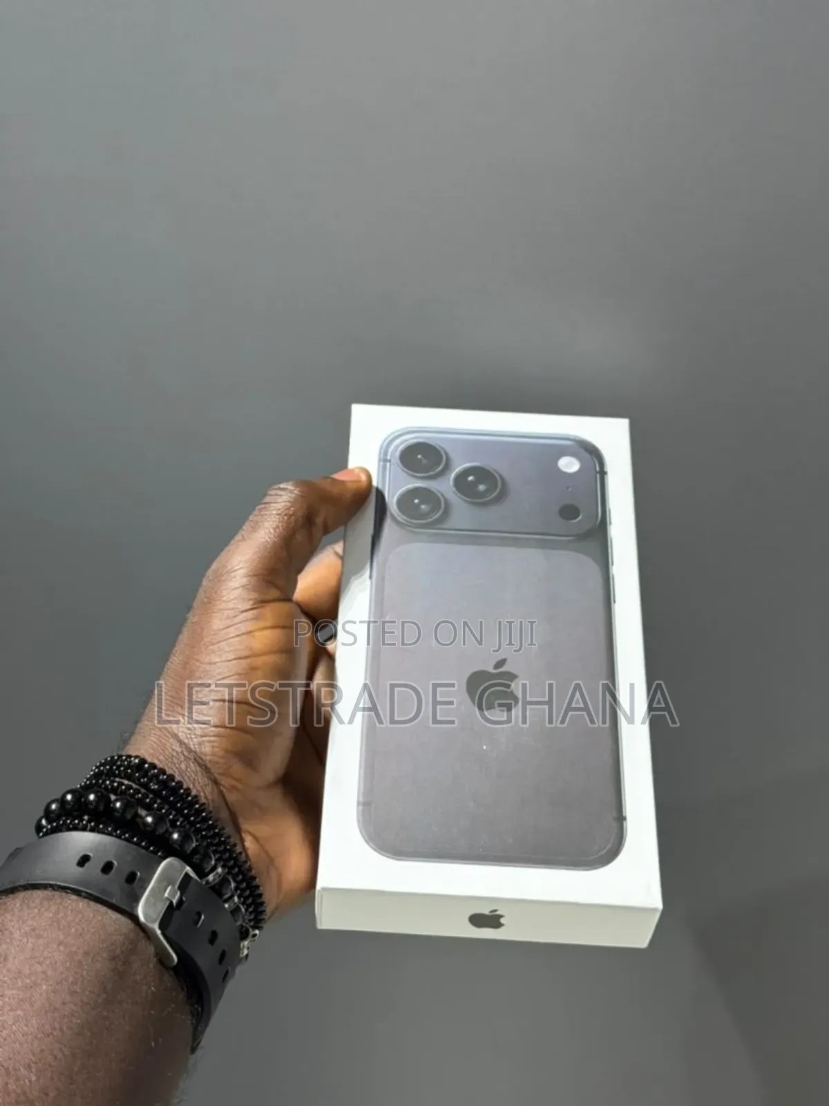 New Apple iPhone 18 Pro Max 256 GB Black