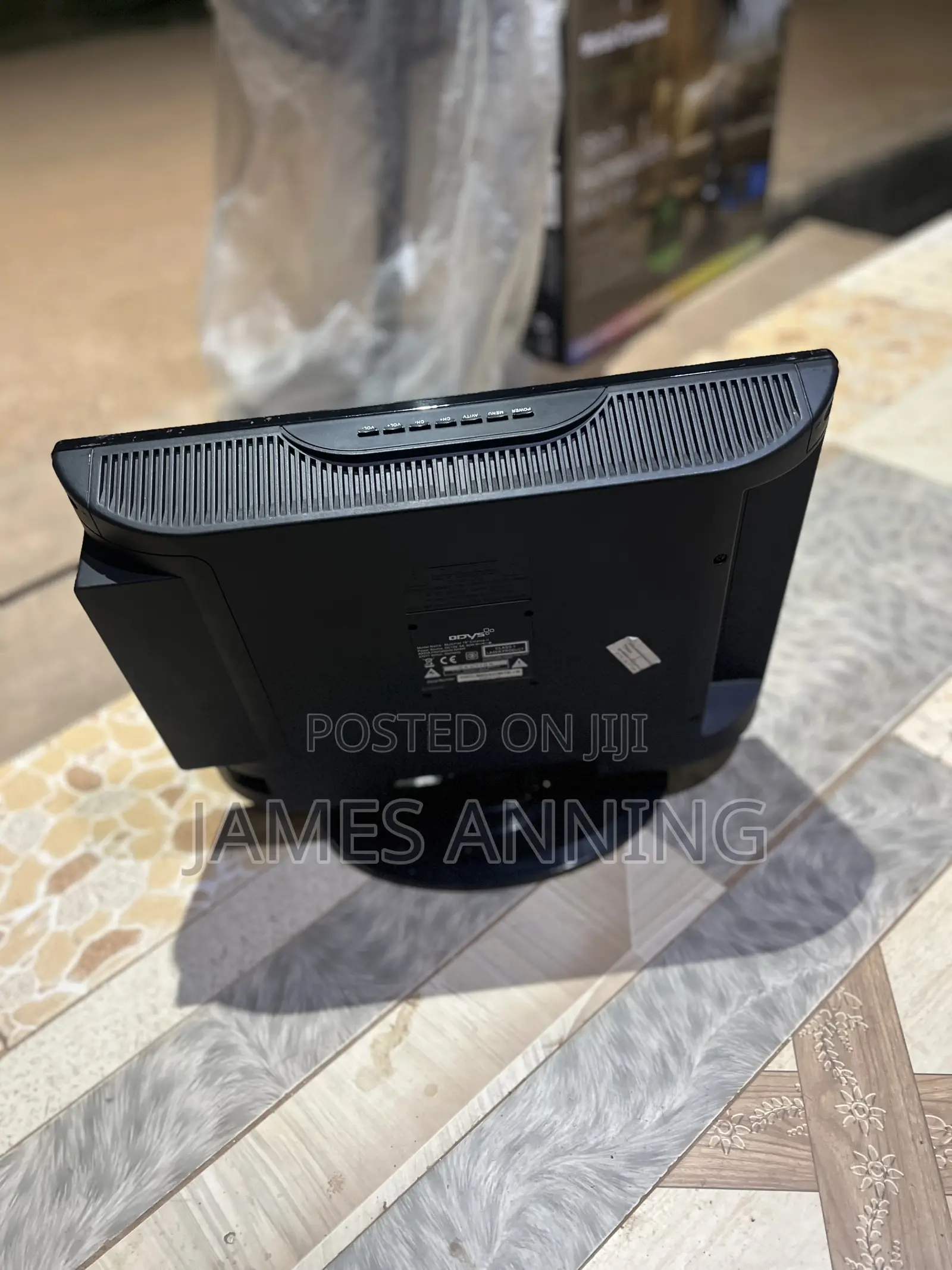 German Brand Odys 19" LCD