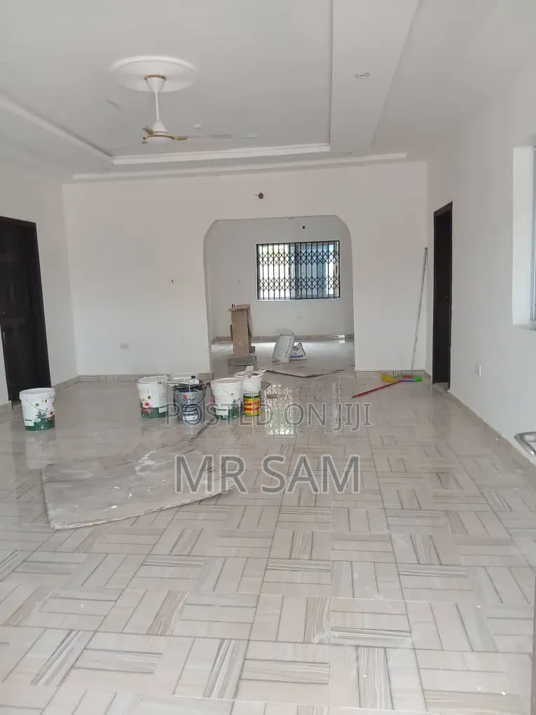 5bdrm House in Sam Properties, Ga South Municipal for rent