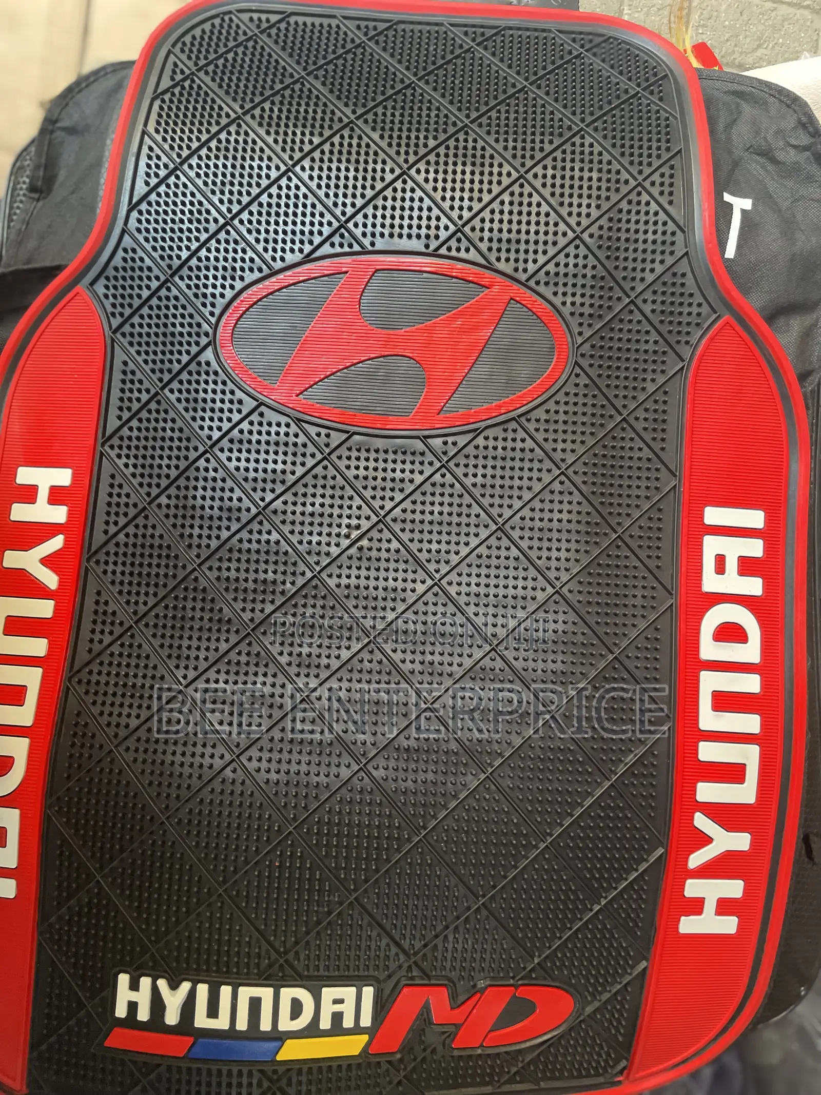 Deluxe Latex Branded Car Floor Mats for Toyota and Honda Cars