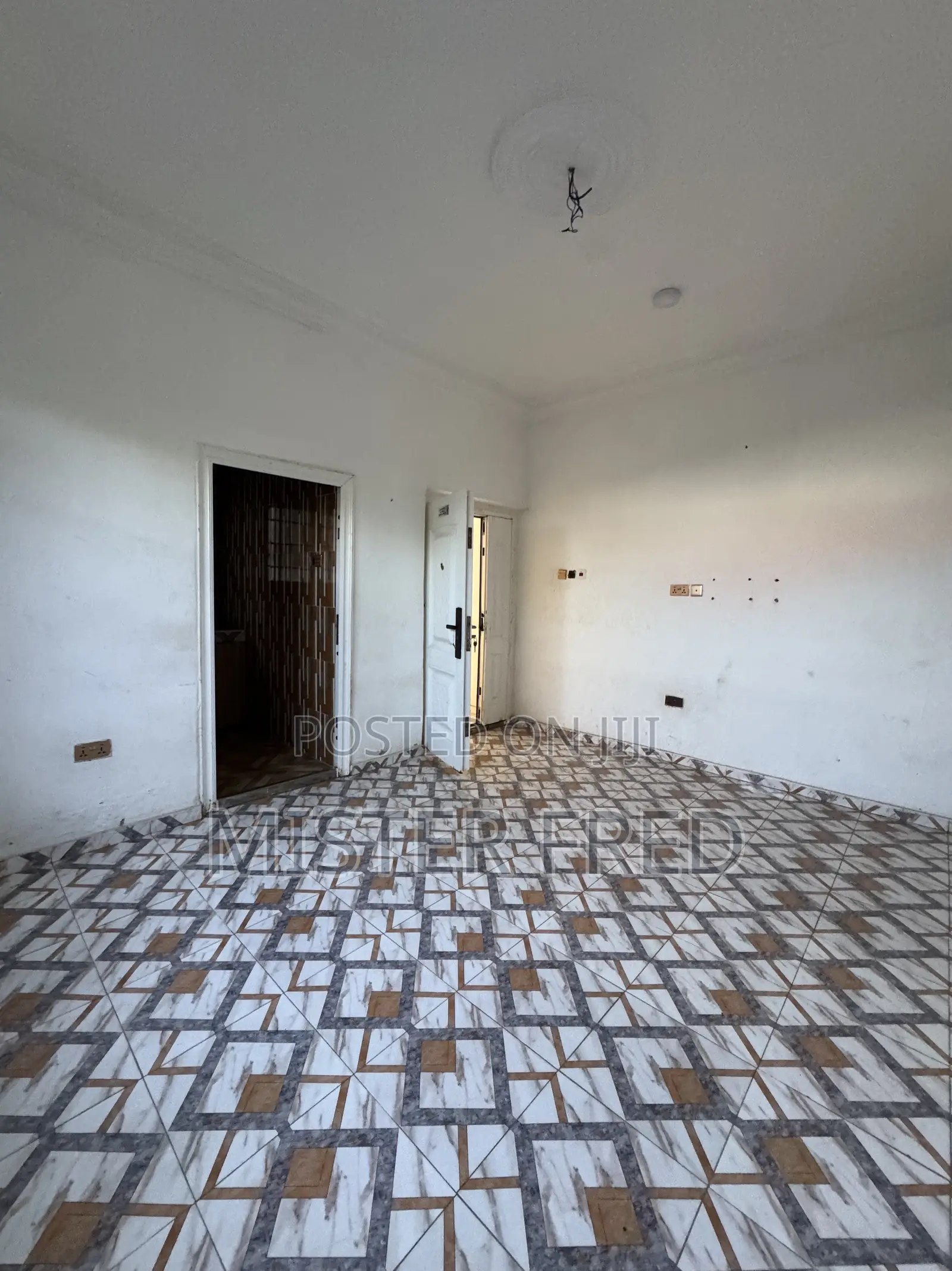 1bdrm Apartment in Broadcasting, Weija for rent