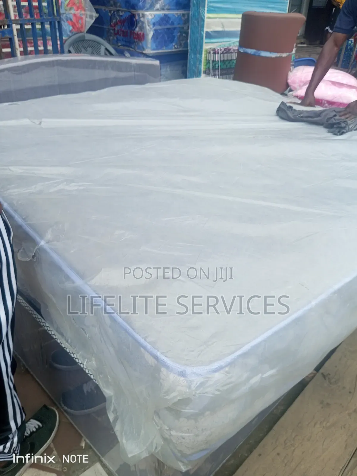 Spring Mattress Queen Size 10" # Bouncy Soft