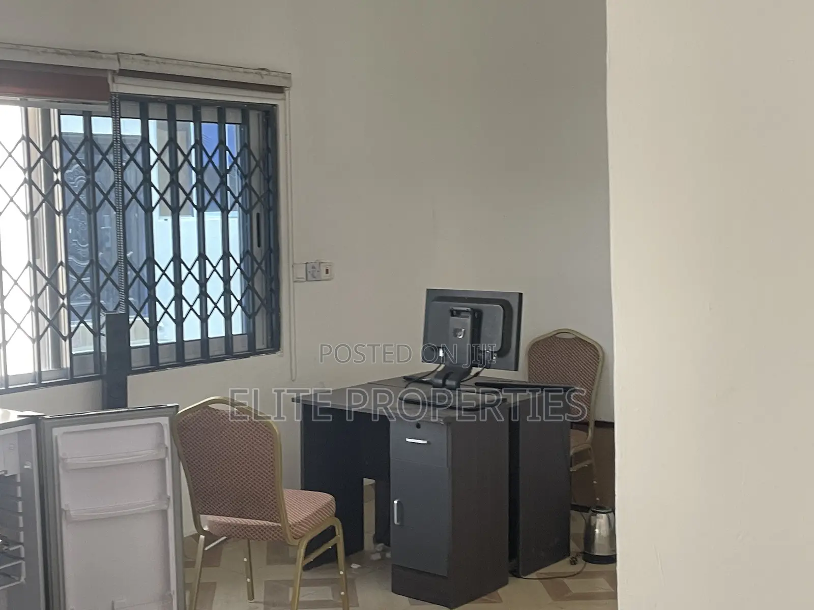 Furnished 20bdrm House in Adjacent Centra, Prampram for sale