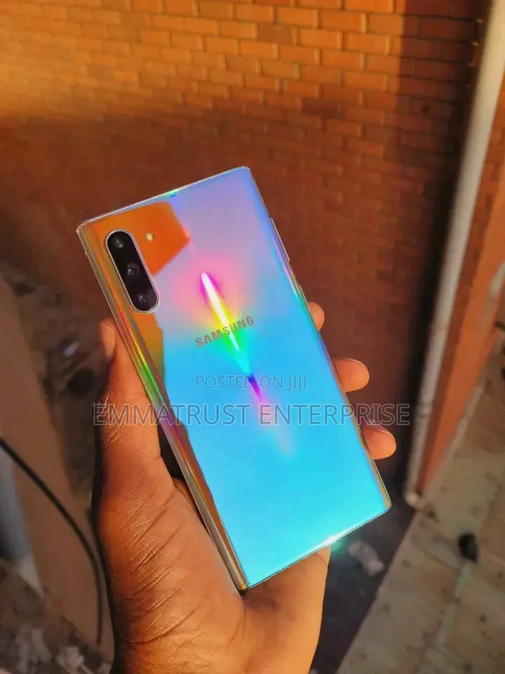 New Samsung Galaxy Note10 256 GB Blue