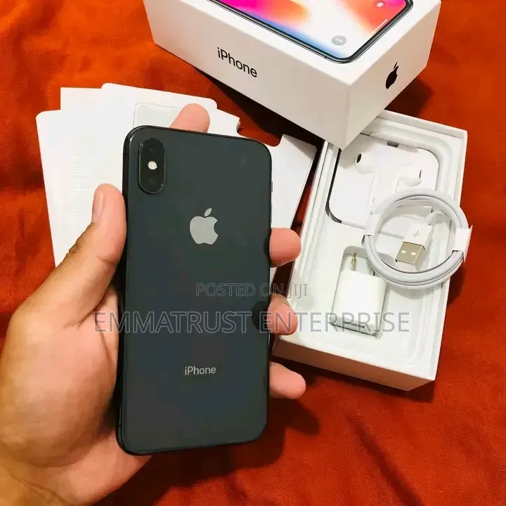 New Apple iPhone X 256 GB Black