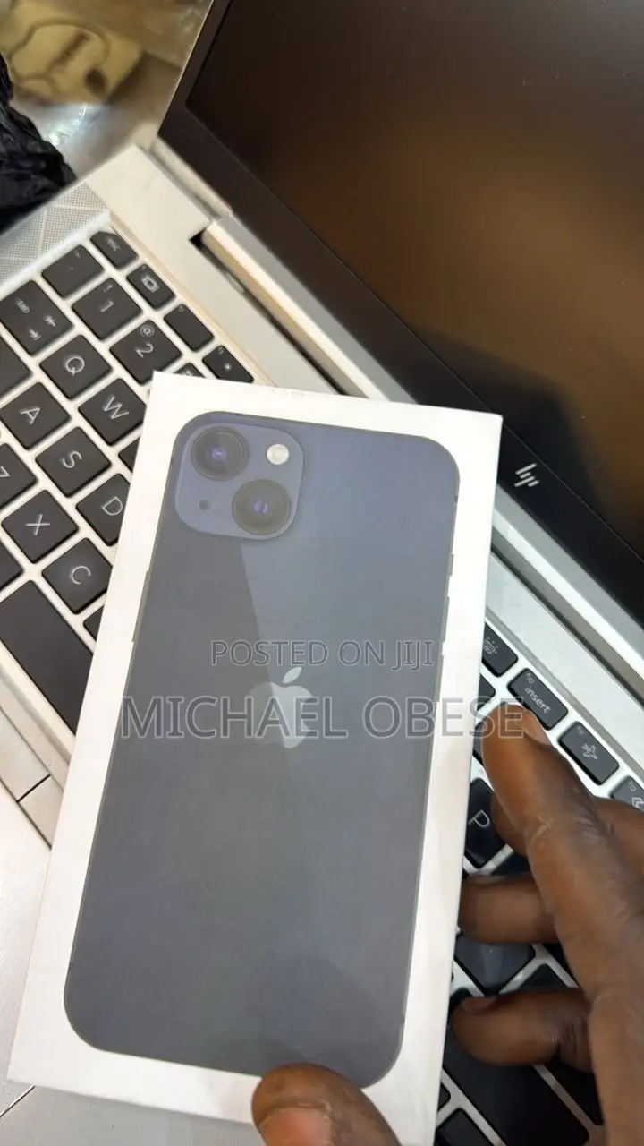 New Apple iPhone 13 128 GB