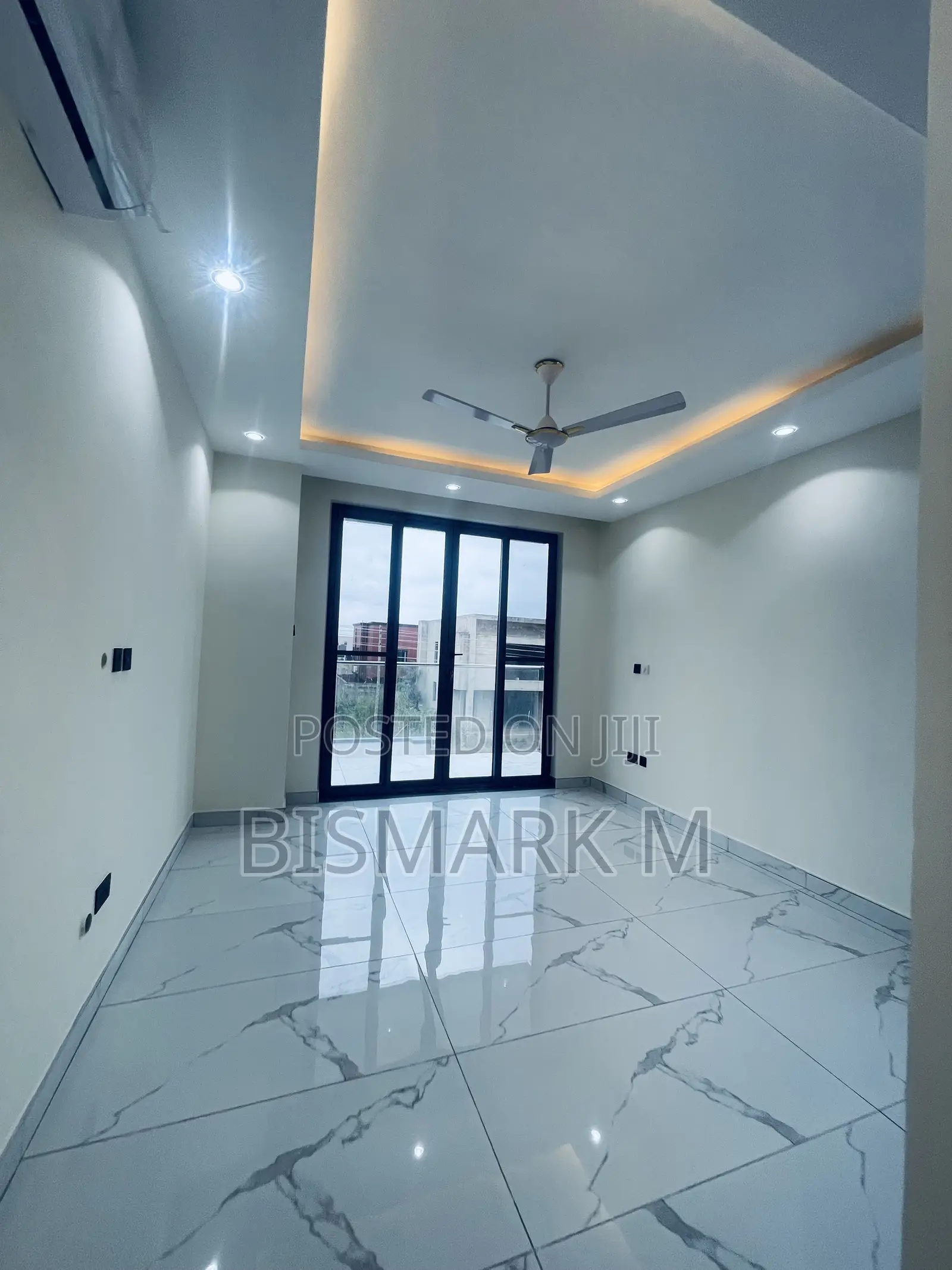 2bdrm Apartment in Lakeside Estate, Ashaley Botwe for rent
