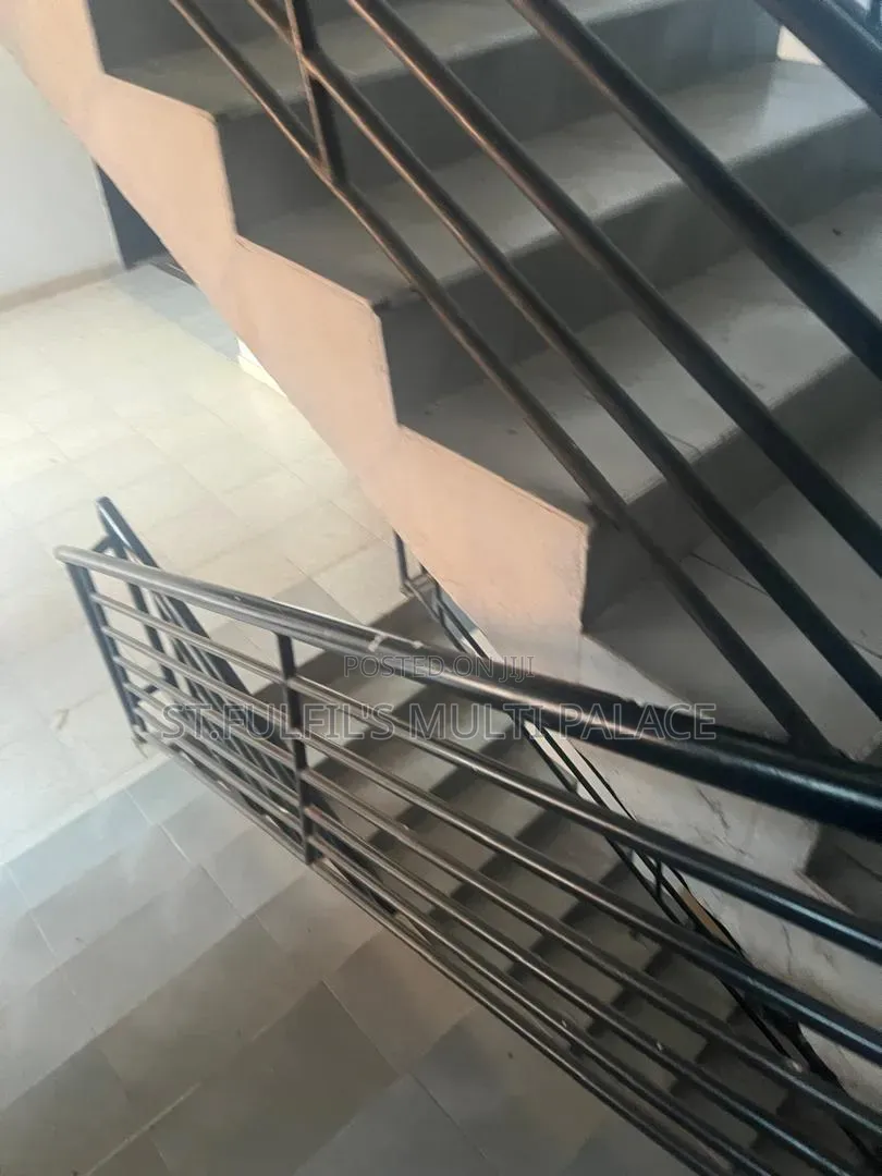 2bdrm Apartment in Around Municipal, Adenta for rent