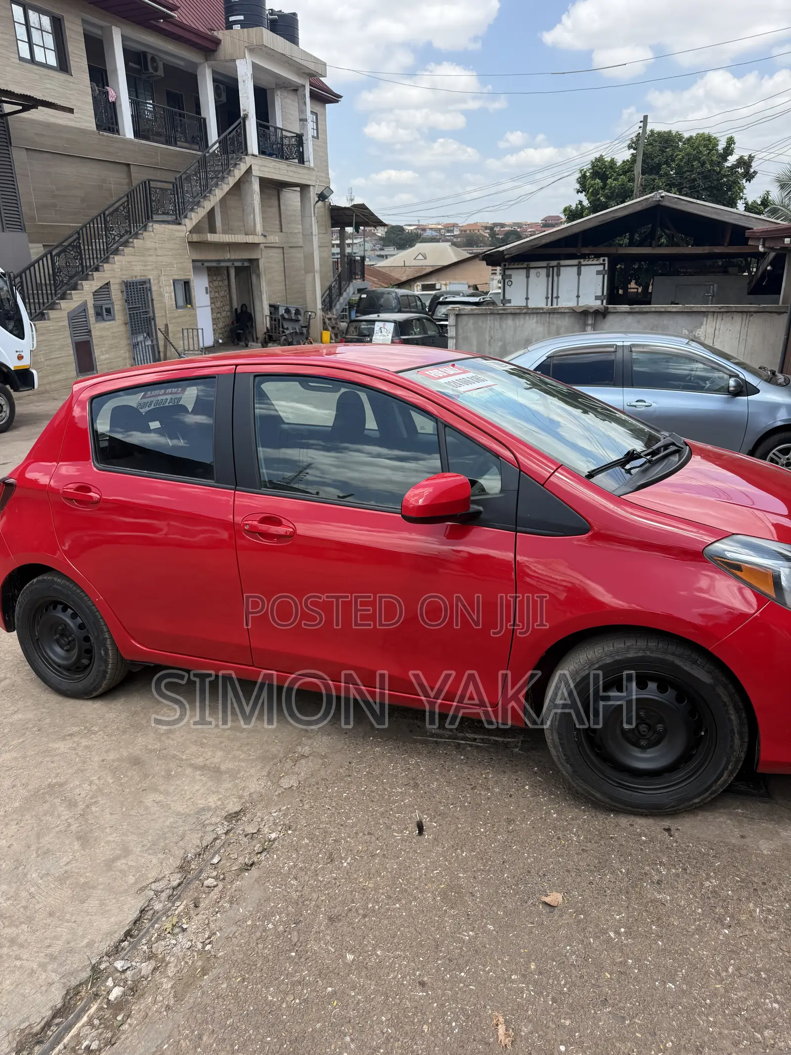 Toyota Yaris SE Hatchback 5dr 2016 Red