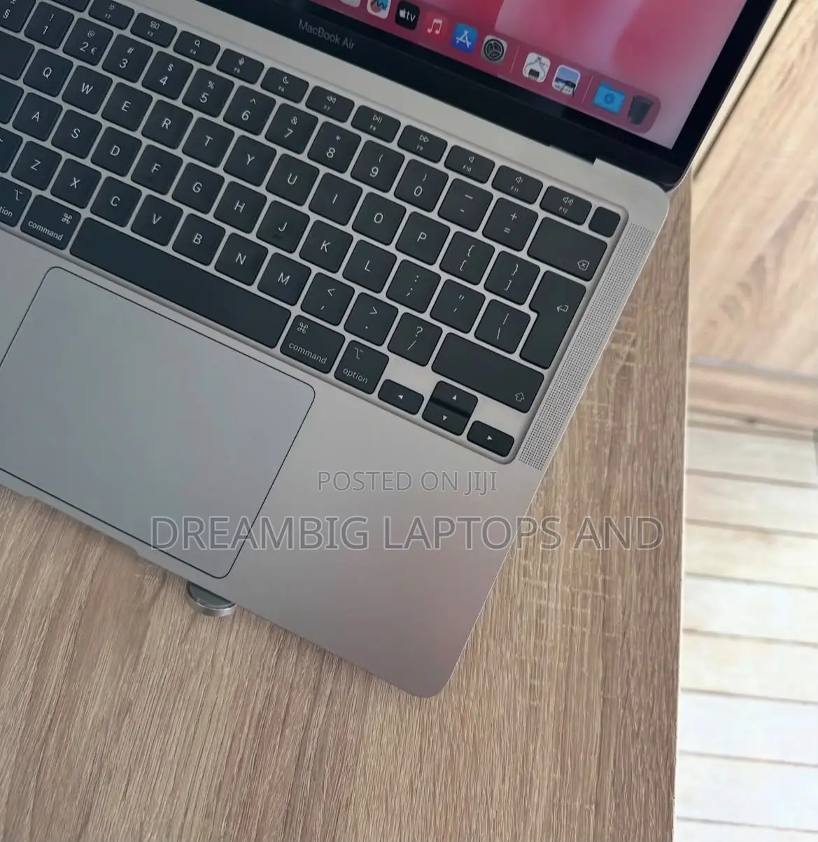 Laptop Apple MacBook Air 2020 M1 8GB Apple M1 SSD 256GB