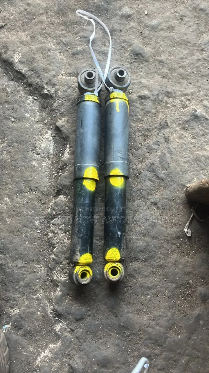 2006-2010 Hyundai I10 Home Used Back SHOCK ABSORBER Available.