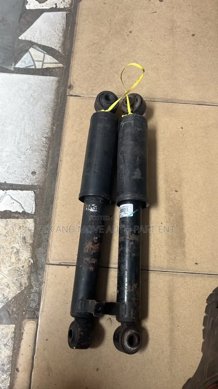 2006-2010 Hyundai I10 Home Used Back SHOCK ABSORBER Available.
