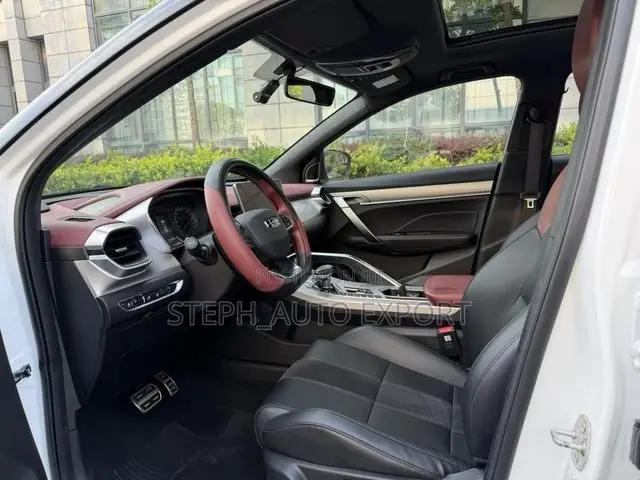 Geely Coolray 1.5 FWD 2021 White