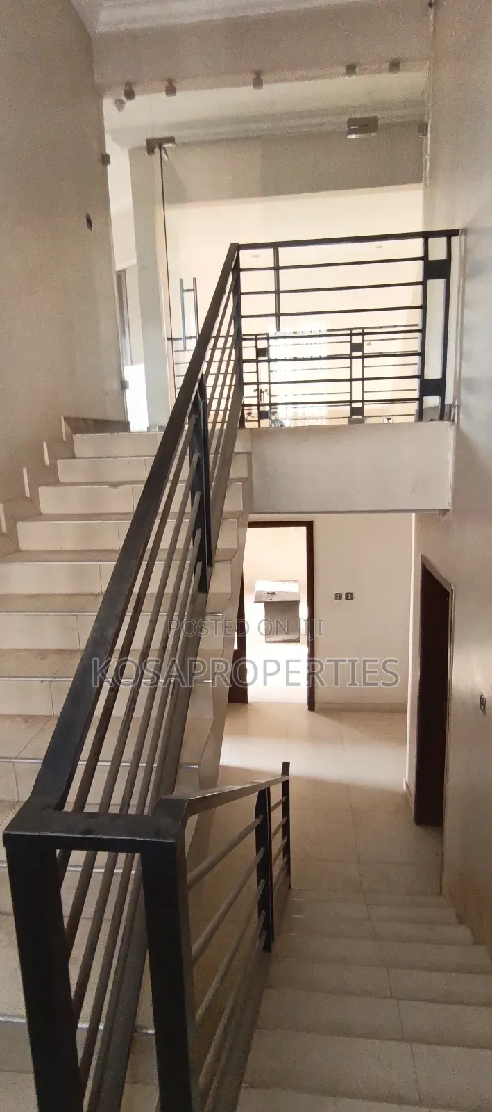 4bdrm House in Adjiringanor, Adjiriganor for rent
