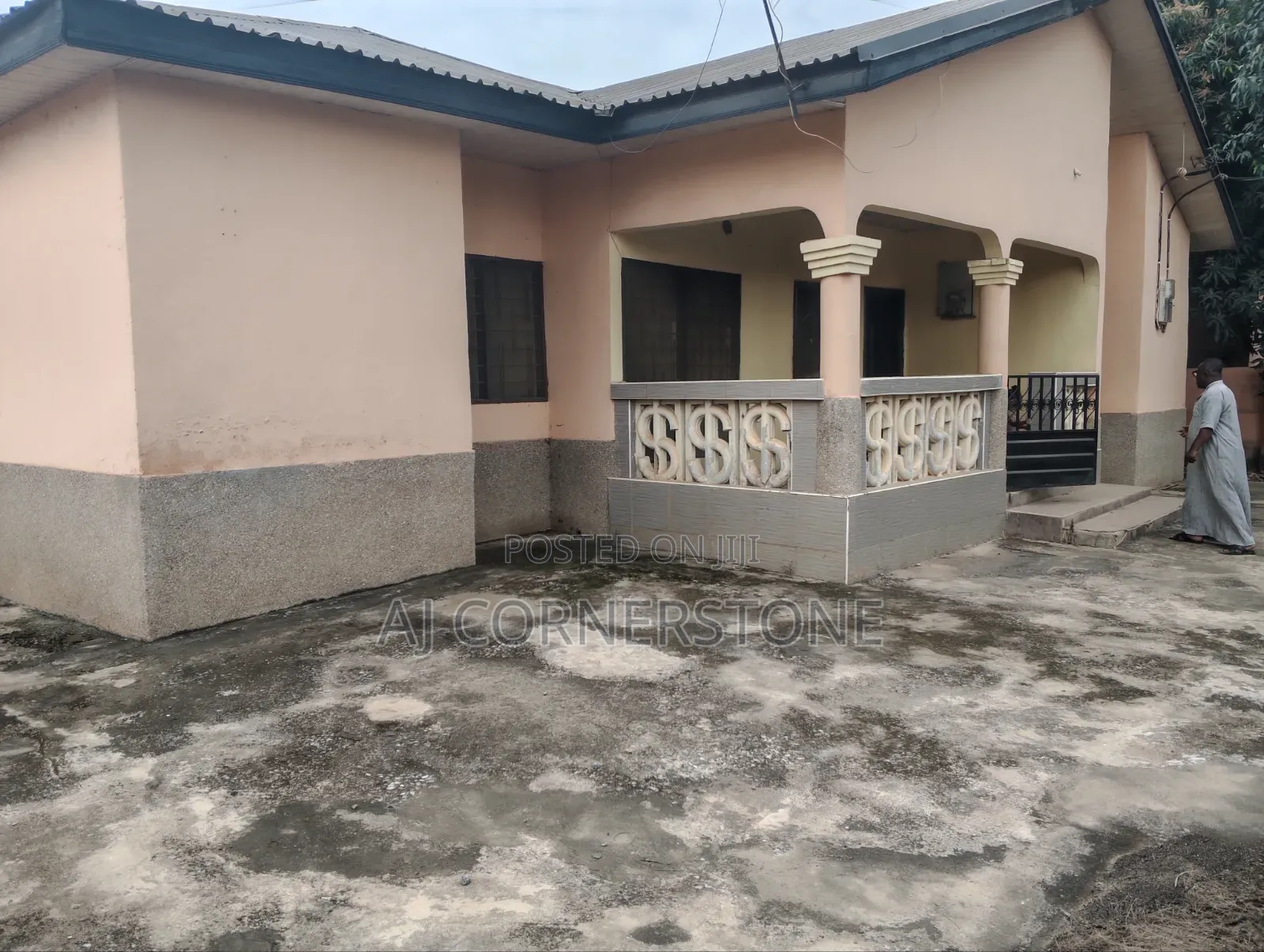 3bdrm House in Amasaman for sale