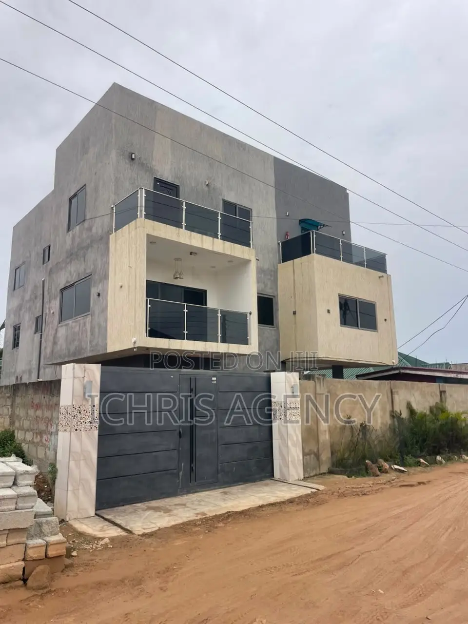 8bdrm Duplex in Ichris Agency, Tetegu for sale